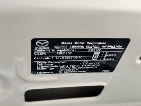 Used 2025 MAZDA CX-30 AWD 2.5 S w/ Select Sport Pkg image 9