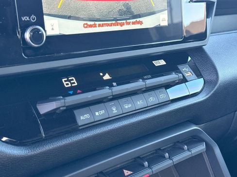 Used 2025 Toyota Tundra SR image 22