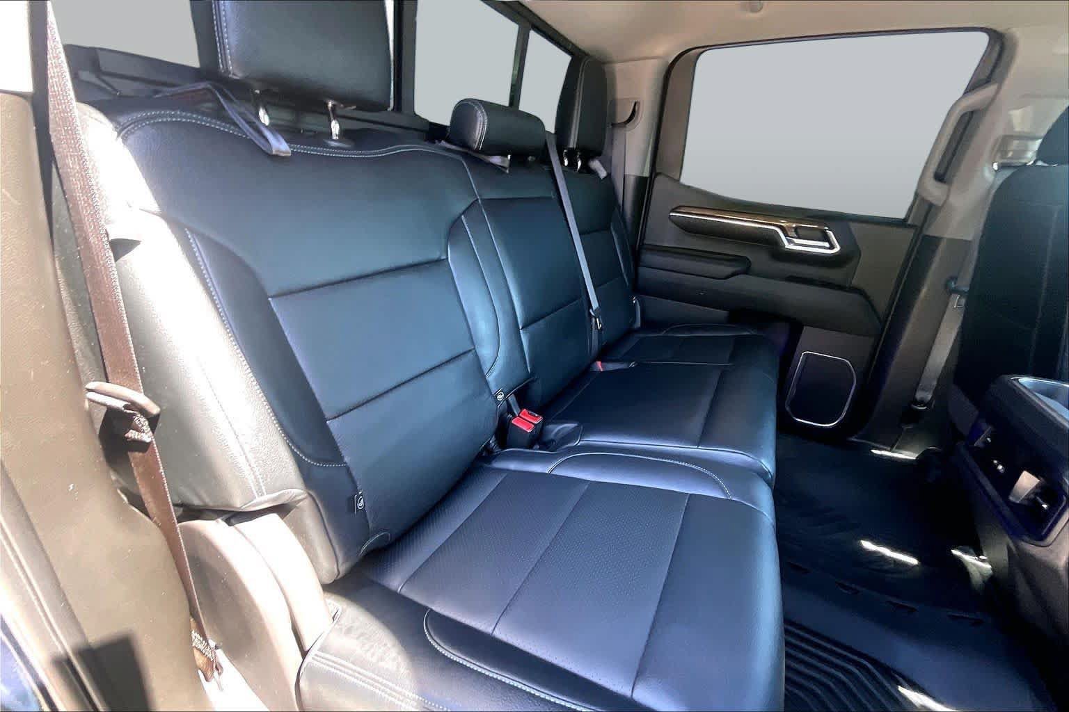 Used 2022 Chevrolet Silverado 1500 LT w/ Texas Edition Plus RWD image 19