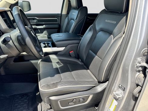 Used 2021 RAM 1500 Laramie AWD/4WD image 18