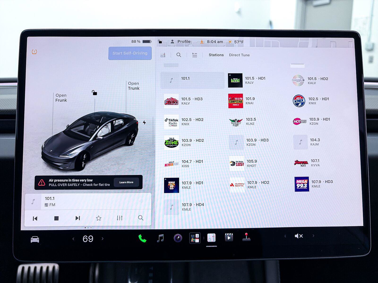 Used 2024 Tesla Model 3 Performance AWD/4WD image 25