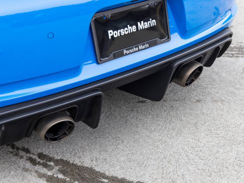 Certified 2023 Porsche 718 Cayman GT4 RS image 30