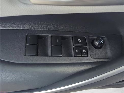 Certified 2024 Toyota Corolla SE FWD image 11