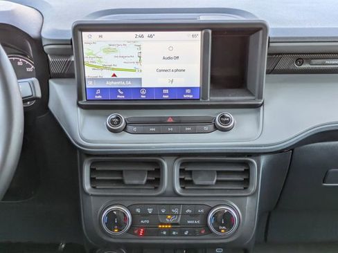 Used 2023 Ford Maverick Lariat w/ Lariat Luxury Package image 18