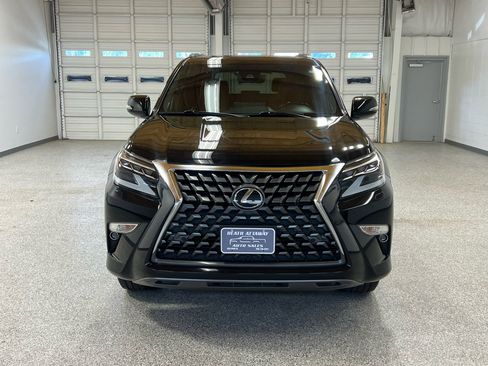 Used 2022 Lexus GX 460 Premium w/ Premium Package image 7