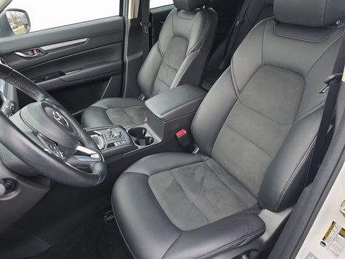 Used 2017 MAZDA CX-5 Touring w/ Preferred Equipment Package image 15