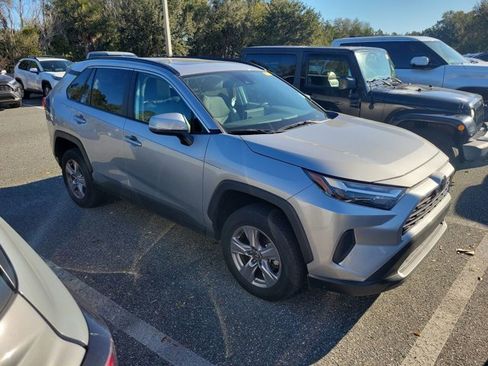 Used 2023 Toyota RAV4 XLE image 3