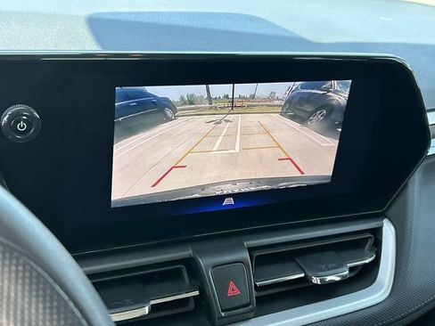 Used 2025 Chevrolet TrailBlazer LS FWD image 25