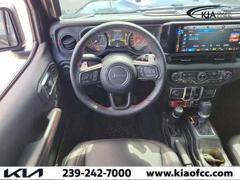 Used 2026 Jeep Wrangler Unlimited Rubicon 392 w/ Quick Order Package 27X Moab AWD/4WD image 17