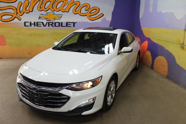 Used 2019 Chevrolet Malibu LT w/ LT True North Edition FWD image 4