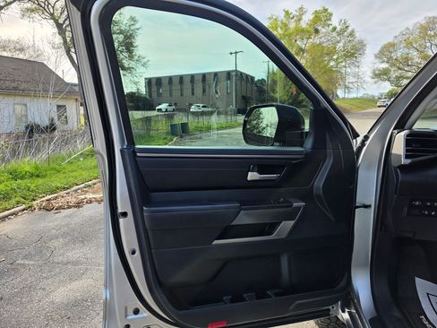 Used 2024 Toyota Tundra SR5 w/ SR5 Premium Package image 28