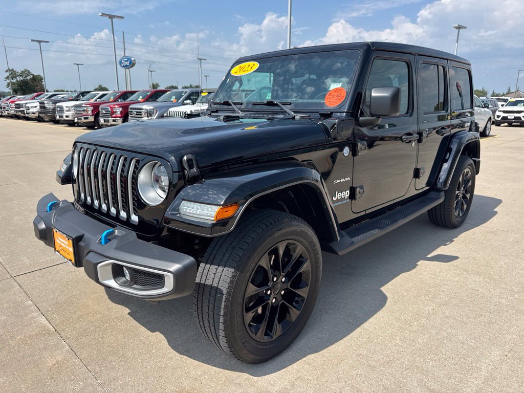 Certified 2023 Jeep Wrangler Unlimited Sahara w/ Cold Weather Group AWD/4WD image 24