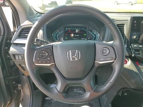 Used 2024 Honda Odyssey EX-L image 13