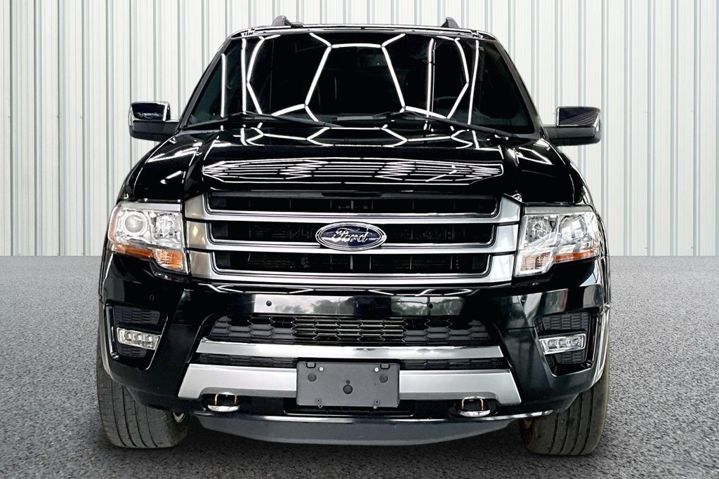Used 2017 Ford Expedition EL Platinum AWD/4WD image 2