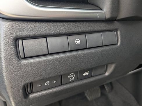 New 2026 Nissan Rogue SV AWD/4WD image 14