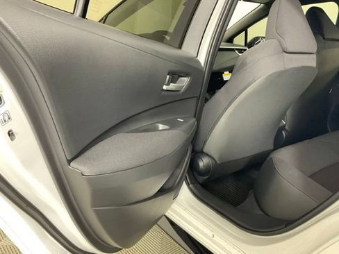 Used 2026 Toyota Corolla SE FWD image 16