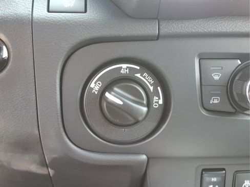 New 2026 Nissan Frontier PRO-4X AWD/4WD image 14