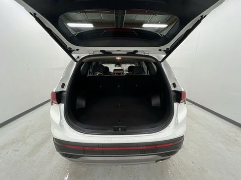 Used 2023 Hyundai Santa Fe SEL image 25