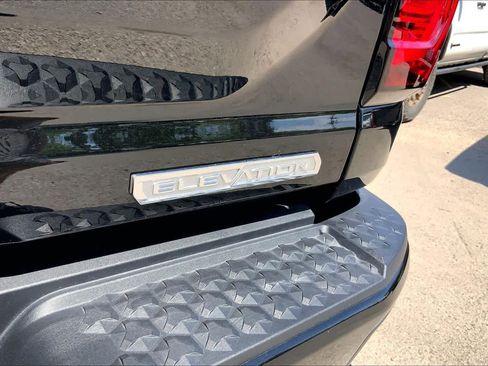 Used 2026 GMC Canyon Elevation w/ Convenience Package image 10