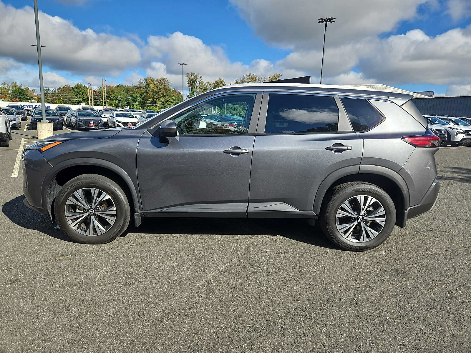 Used 2023 Nissan Rogue SV w/ SV Premium B Package AWD/4WD image 7