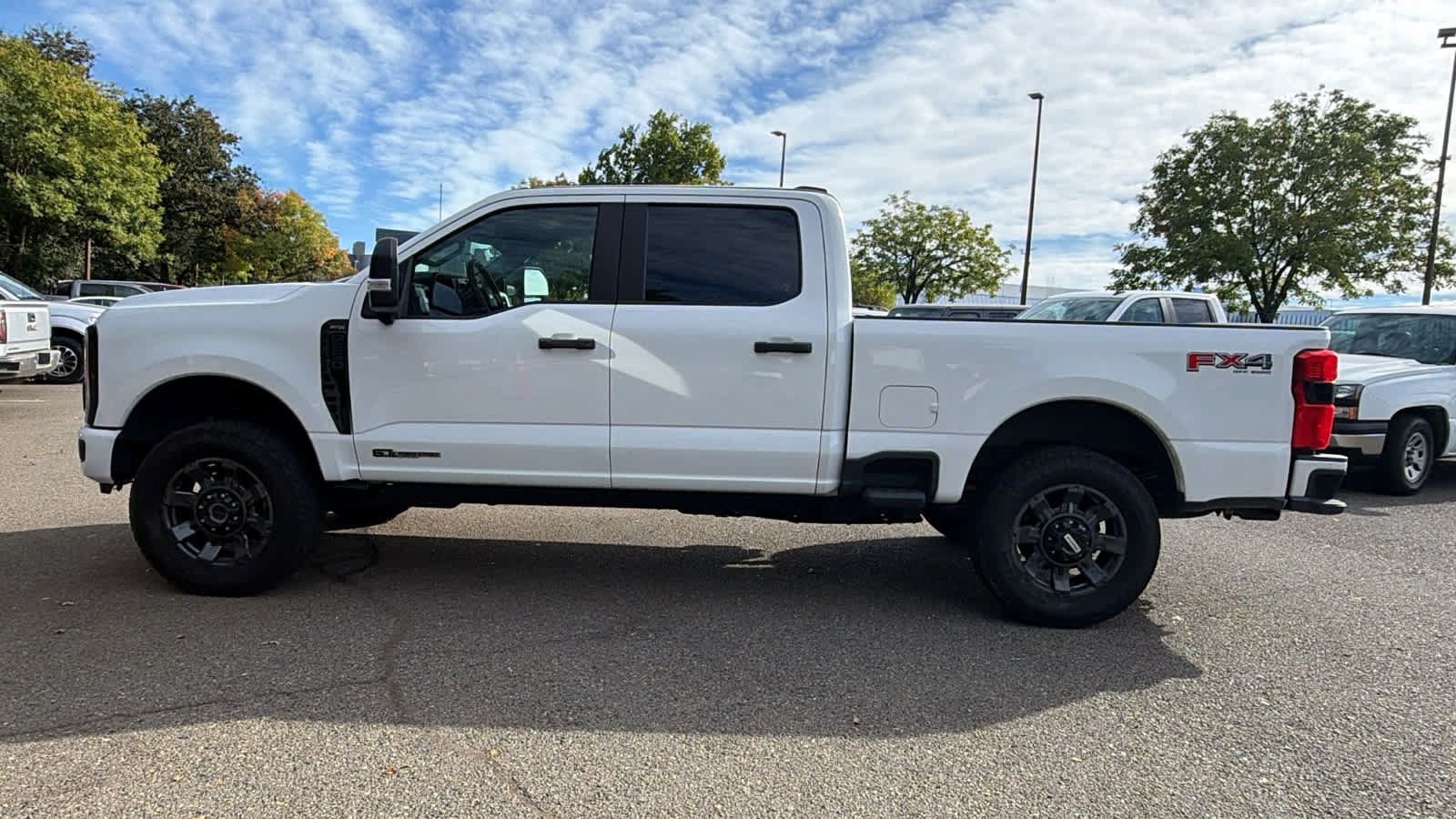 Used 2023 Ford F250 XL w/ STX Appearance Package AWD/4WD image 8