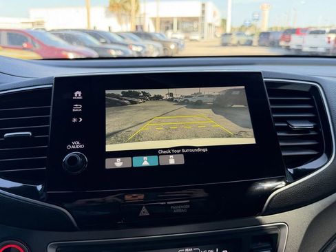 Used 2021 Honda Passport Sport image 22