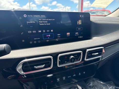 New 2026 Nissan Sentra SR w/ Floor Mat Package FWD image 18