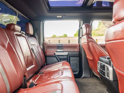 Used 2019 Ford F350 Platinum w/ Platinum Ultimate Package image 40