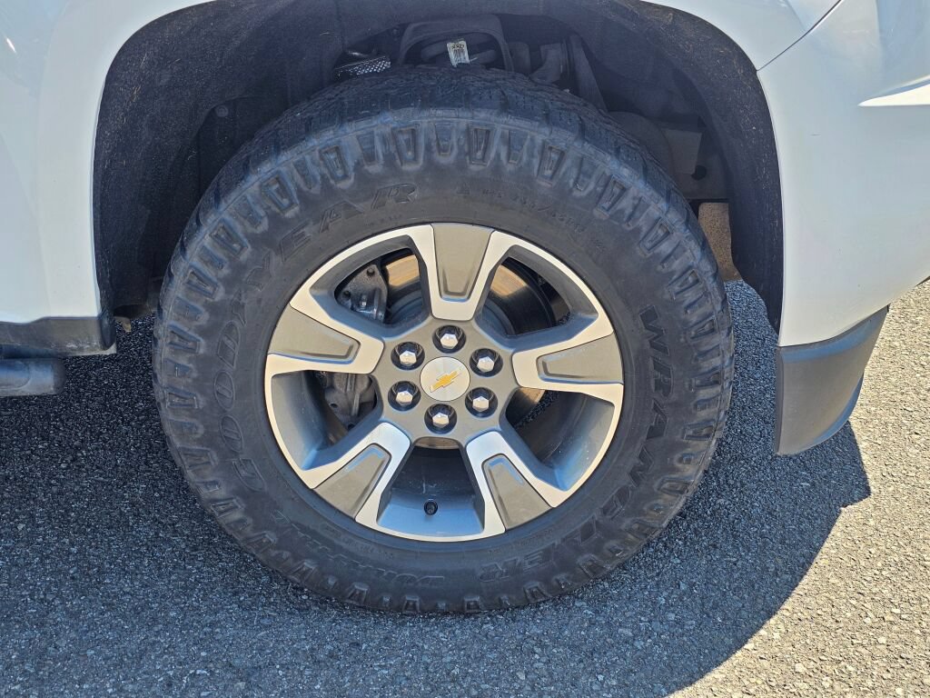 Used 2019 Chevrolet Colorado Z71 AWD/4WD image 30