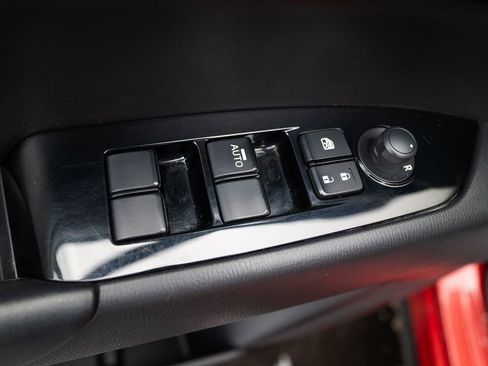 Used 2017 MAZDA CX-5 Touring w/ I-ACTIVSENSE Package image 16