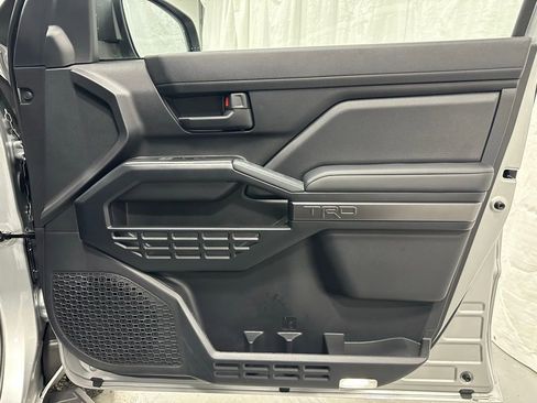 Used 2025 Toyota 4Runner TRD Off-Road image 55