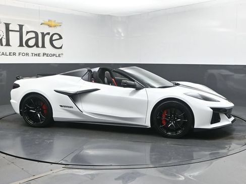 Used 2027 Chevrolet Corvette Grand Sport w/ Stealth Interior Trim Package RWD image 49
