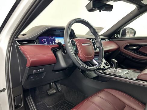 Used 2020 Land Rover Range Rover Evoque SE AWD/4WD image 4