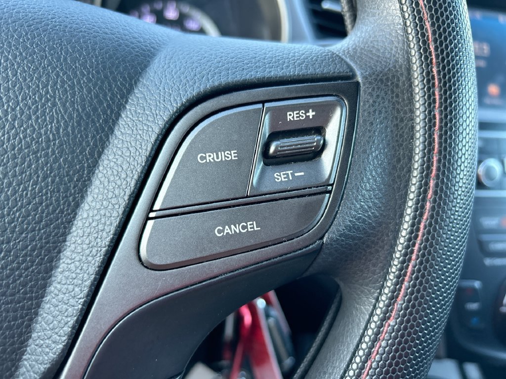 Used 2017 Hyundai Santa Fe SE FWD image 18