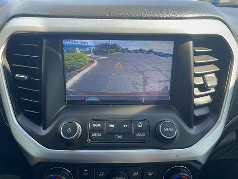 Used 2019 GMC Acadia SLT AWD/4WD image 19
