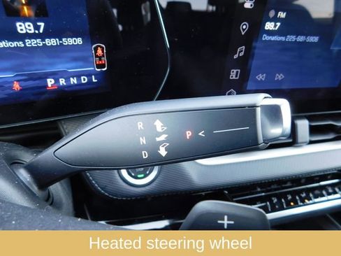 Used 2026 Chevrolet Equinox LT w/ Convenience Package II image 26