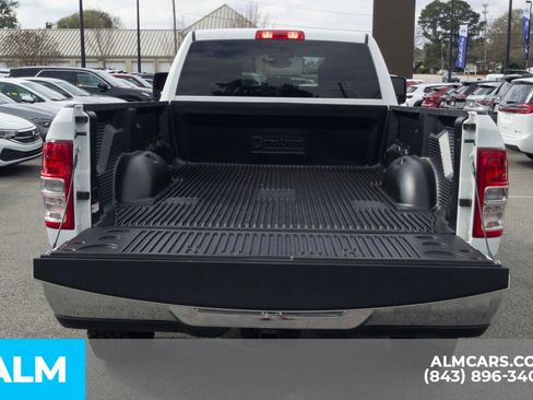 Used 2024 RAM 2500 Big Horn image 9