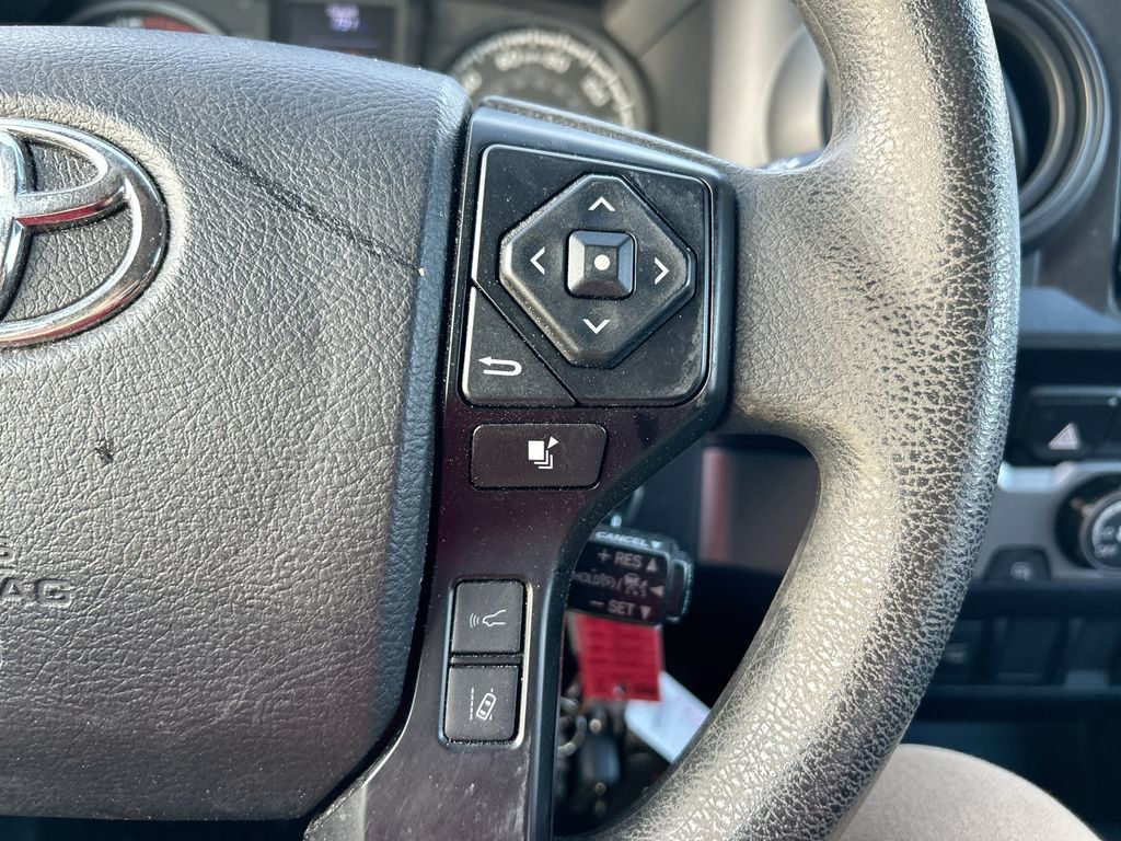Used 2022 Toyota Tacoma SR RWD image 16