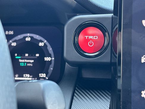 Used 2024 Toyota Tacoma TRD Pro image 21