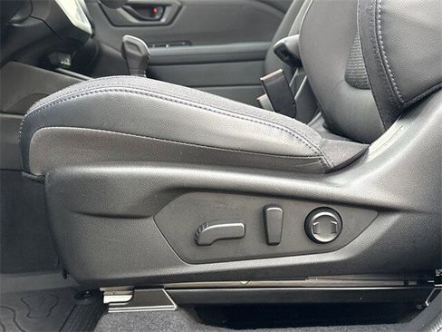 Certified 2025 Subaru Forester Premium image 23