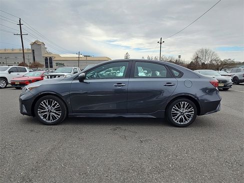 Certified 2023 Kia Forte GT-Line image 4