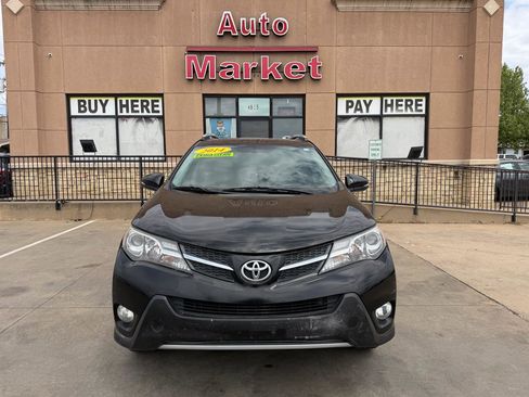 Used 2014 Toyota RAV4 XLE FWD image 2