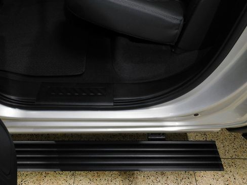 Used 2022 GMC Sierra 3500 Denali w/ Technology Package image 65