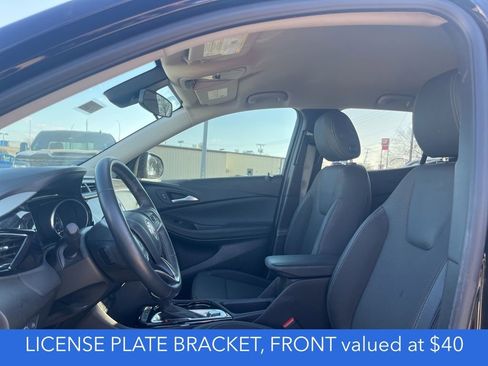 Used 2022 Buick Encore GX Select w/ Sport Touring Package image 8