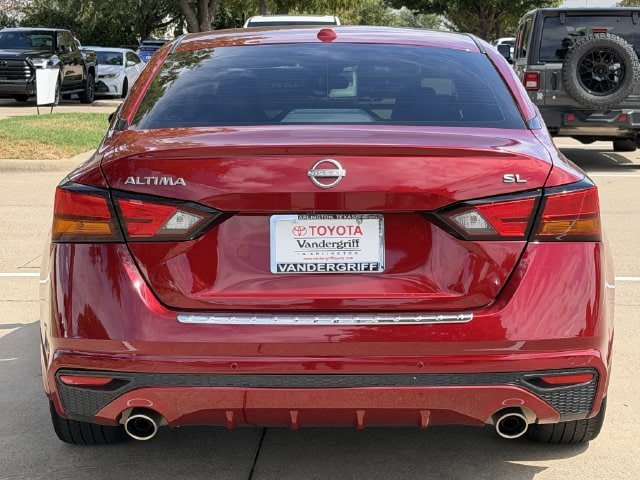 Used 2023 Nissan Altima 2.5 SL FWD image 5
