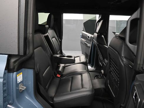 New 2025 Ford Bronco Badlands image 18