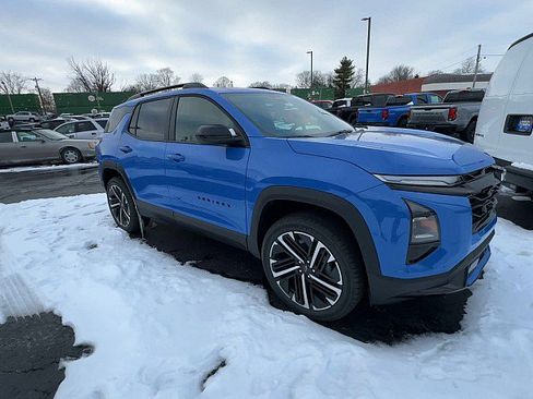 New 2026 Chevrolet Equinox RS image 2