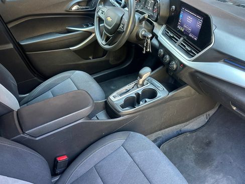 Used 2024 Chevrolet Trax LS FWD image 16