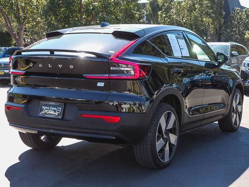 Used 2023 Volvo C40 P8 Recharge Ultimate image 6