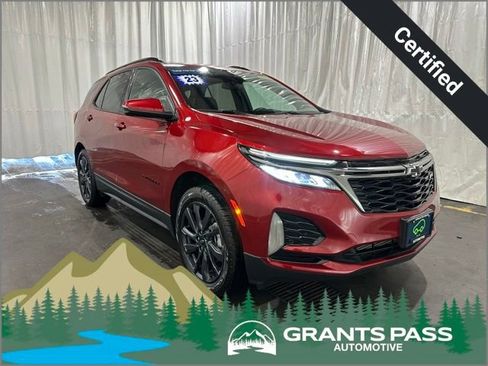 Used 2023 Chevrolet Equinox RS w/ RS Leather Package AWD/4WD image 1
